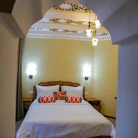 Old Gate Family Guest House บูคารา ภายนอก รูปภาพ