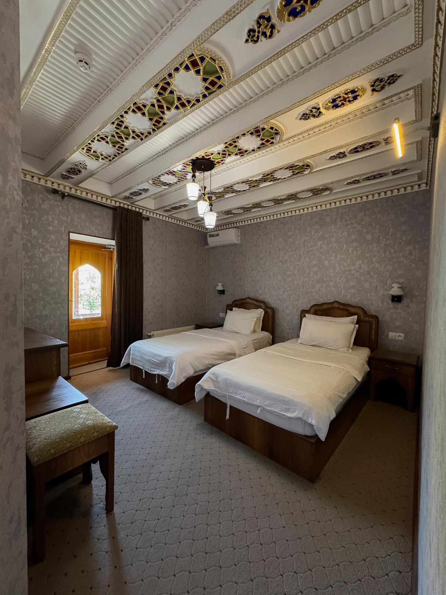 Old Gate Family Guest House บูคารา ภายนอก รูปภาพ