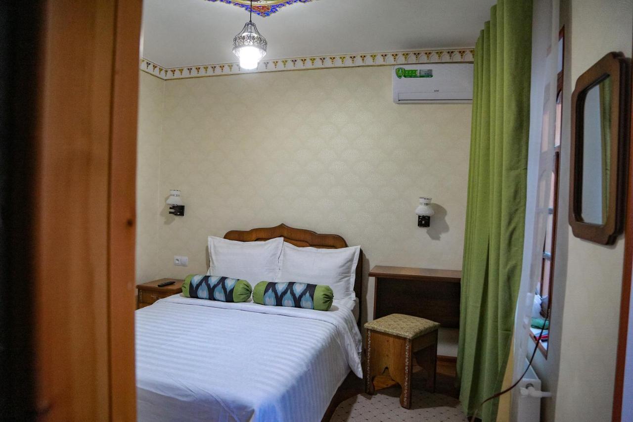 Old Gate Family Guest House บูคารา ภายนอก รูปภาพ
