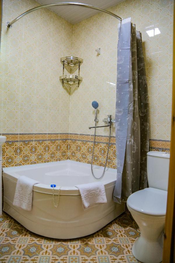 Old Gate Family Guest House บูคารา ภายนอก รูปภาพ